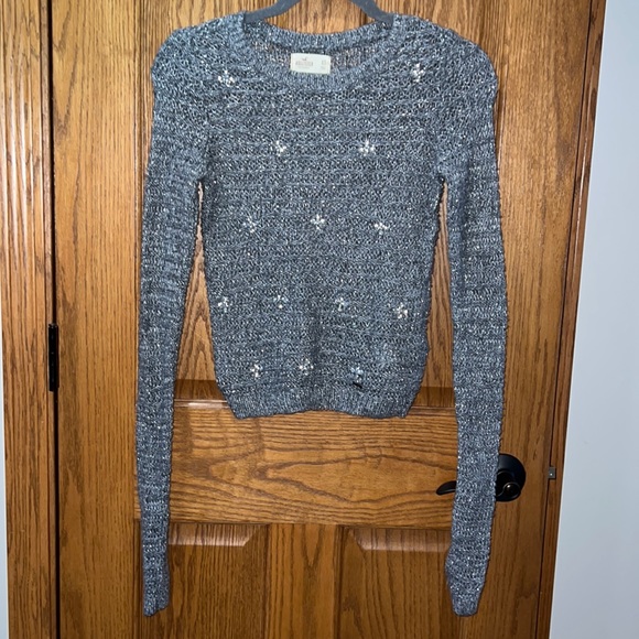 Gray sparkly sweater - Picture 1 of 3